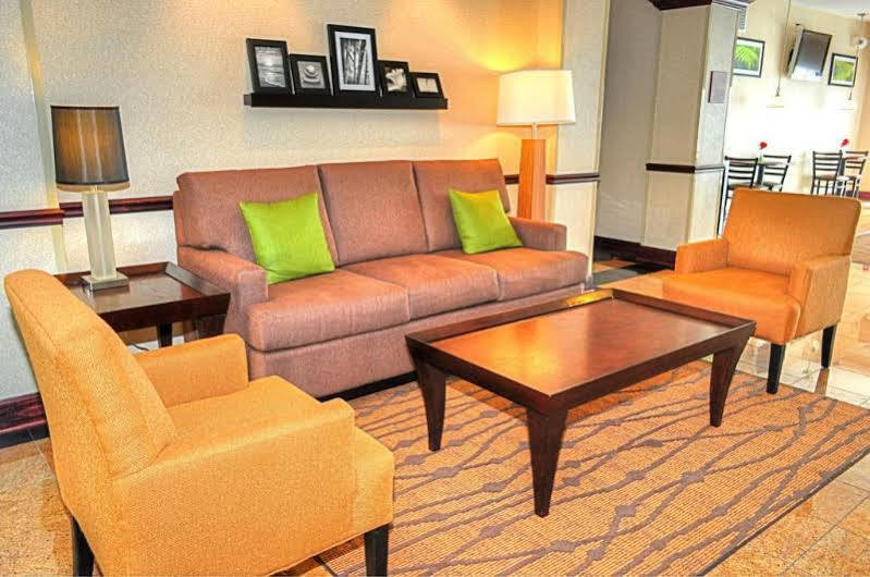 Comfort Inn Емпорія Екстер'єр фото